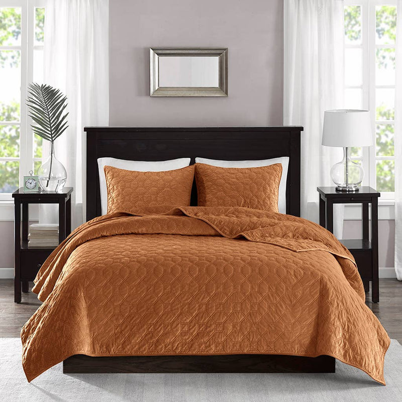 Velvet 3-Piece Quilt Set, Rust Orange