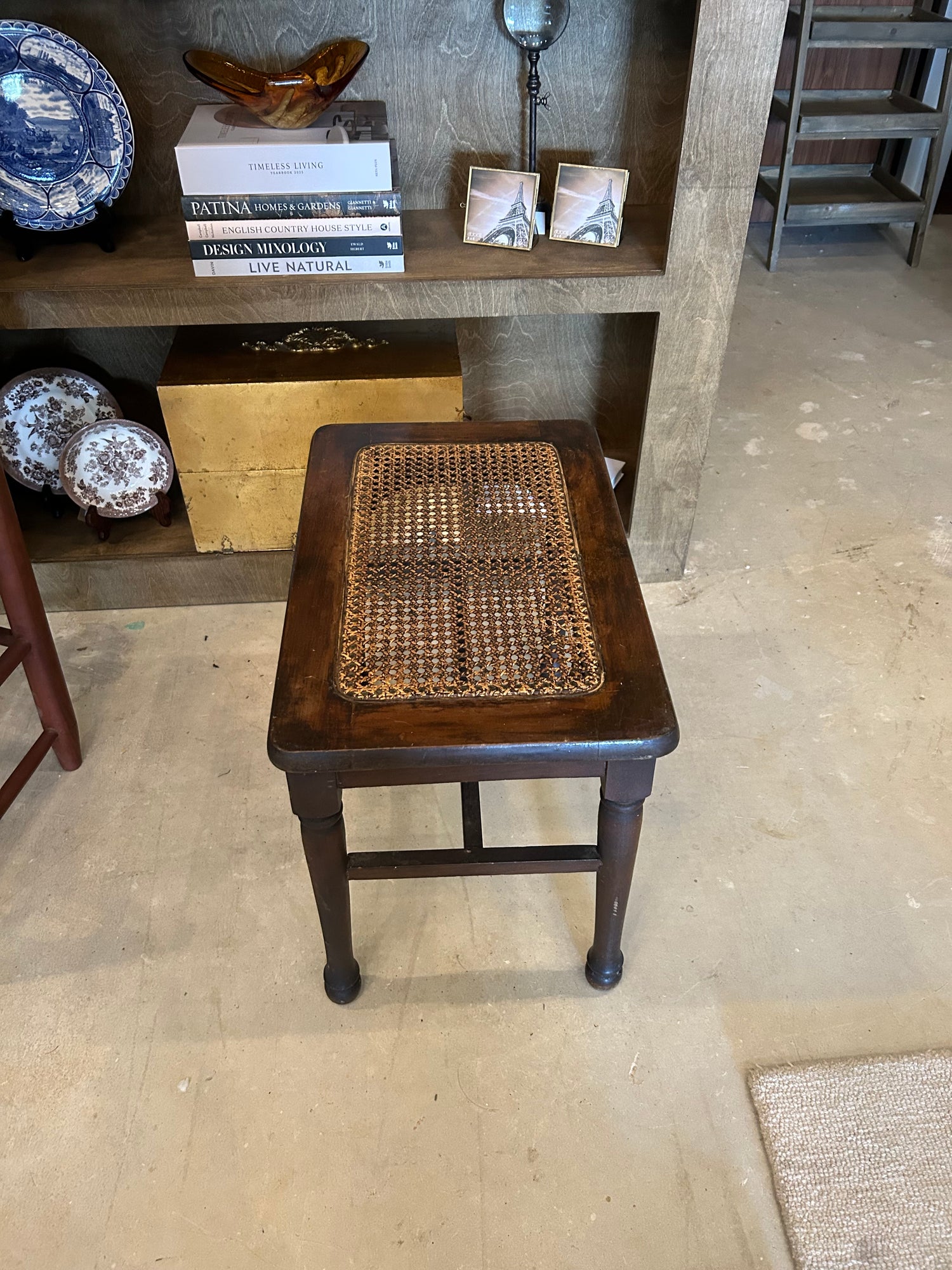 Wicker Table