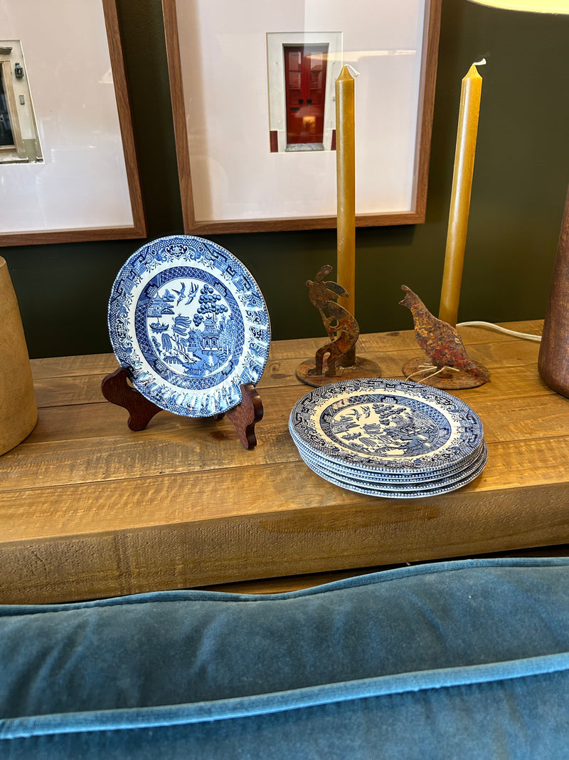 small blue plates